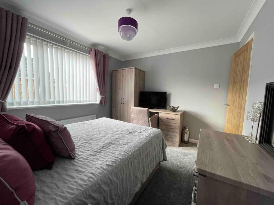 Lodge In The Heart Of Bourne Thurlby Bagian luar foto